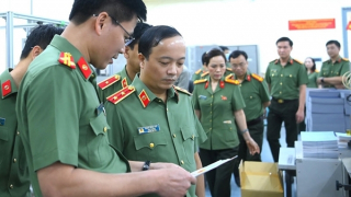 Chủ trương của Bộ Chính trị và Đảng ủy Công an Trung ương: Đặt nền móng cho sự đột phá phát triển Khoa học công nghệ và Công nghiệp an ninh